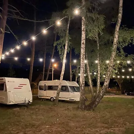 Wyspa Drogowiec Pole Campingowo-namiotowe Campsite