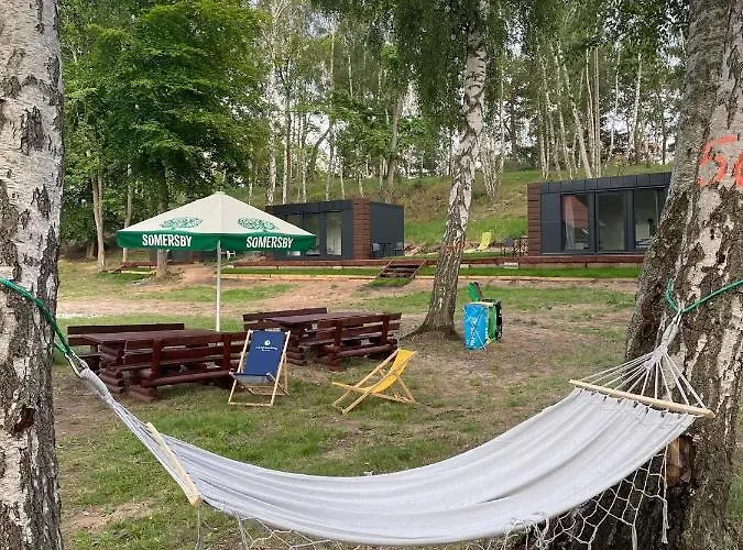 Wyspa Drogowiec Pole Campingowo-namiotowe * غدانسك